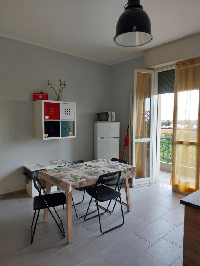 Fare Bnb - Room Del Parco Reggio Emilia Ngoại thất bức ảnh