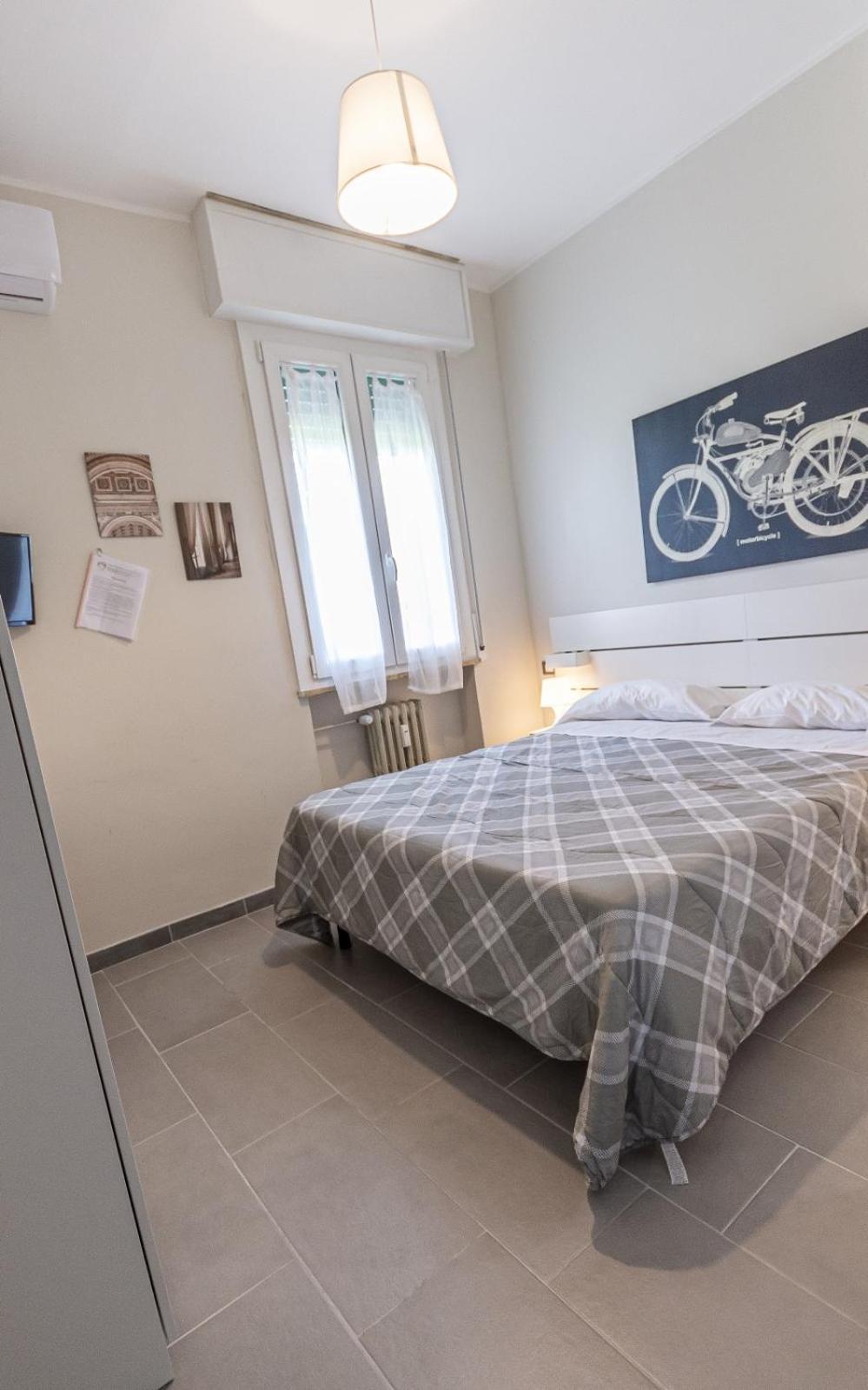Fare Bnb - Room Del Parco Reggio Emilia Ngoại thất bức ảnh