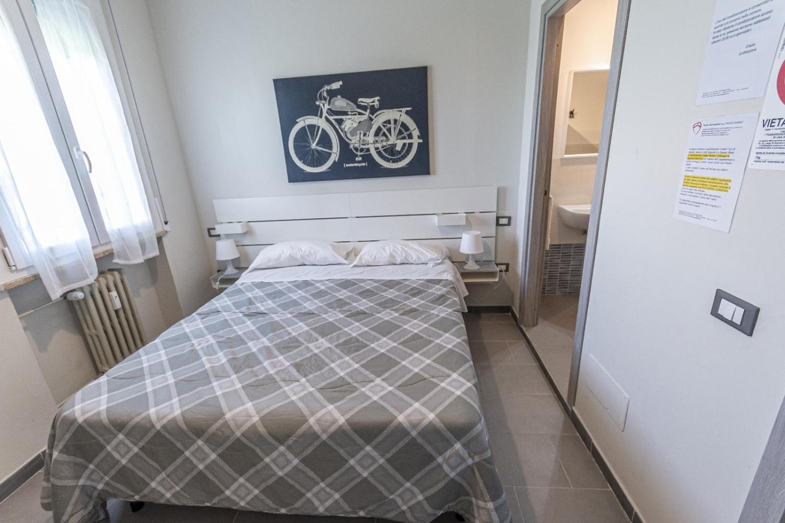 Fare Bnb - Room Del Parco Reggio Emilia Ngoại thất bức ảnh